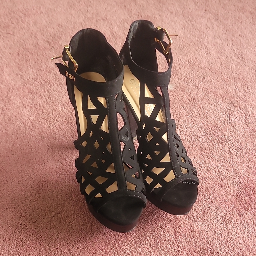 Elegant Black Strappy Heels